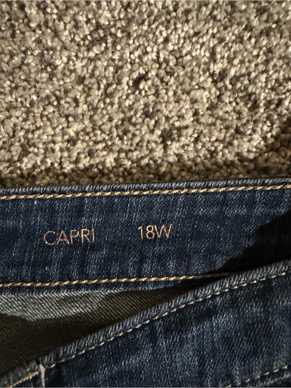 Jennifer Lopez Dark Blue Distressed cropped Boyfriend Jeans - Picture 3 of 3